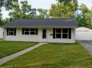 1713 Seaman Ave, Dekalb, IL 60115