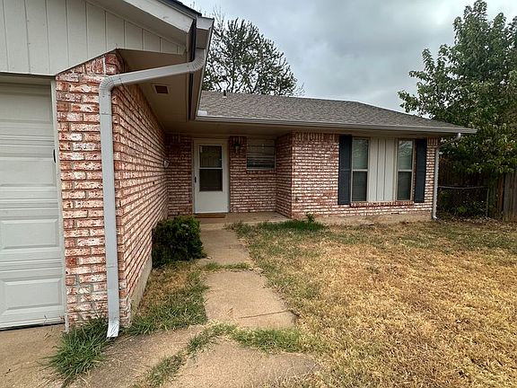 5th image of 910 Craig Dr