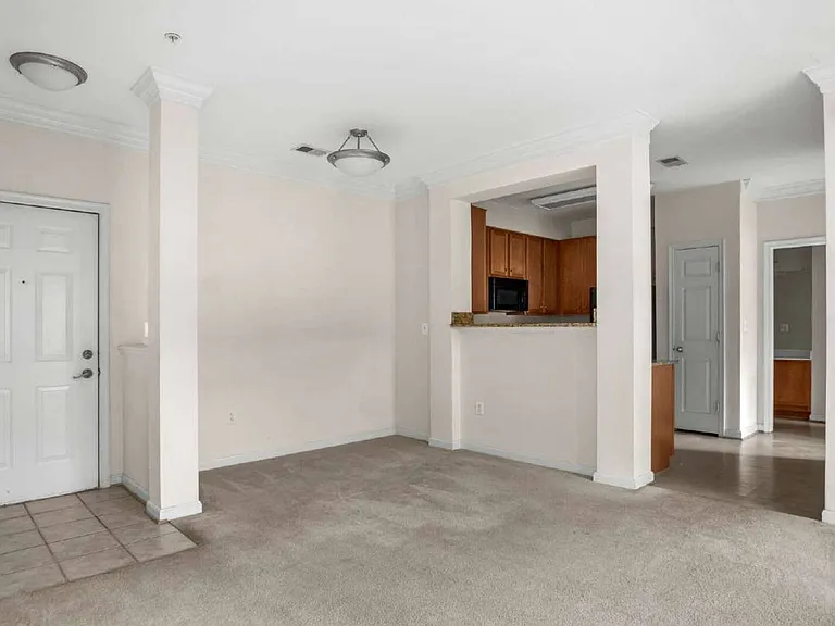 4850 Eisenhower Ave #407 — Photo 7