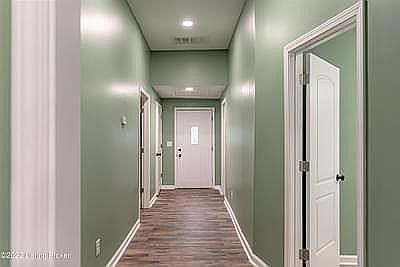 4th image of 601 3rd St