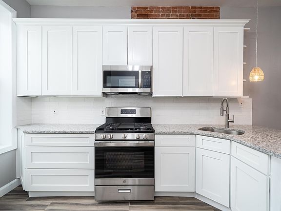 5th image of 282 Whiton St #2