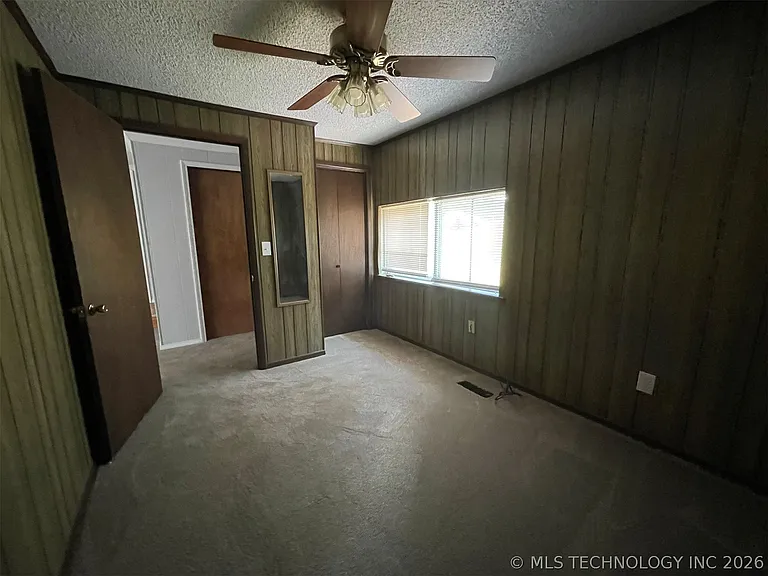 278 Hickory Dr — Photo 17