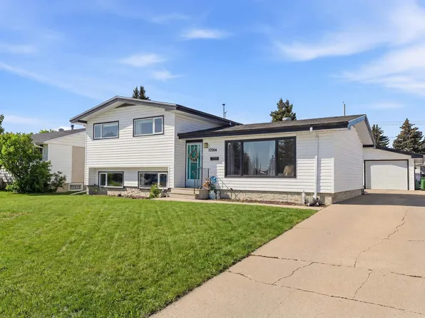 12904 95th St NW, Edmonton, AB T5E 3Y1