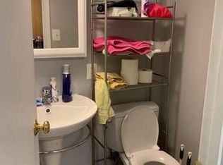 700 N Wakefield St APT A, Arlington, VA 22203