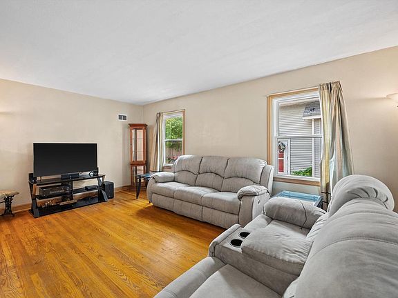 5th image of 1735 S 92nd STREET