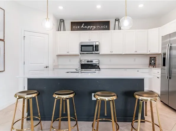 2425 Orchard ST, NAPLES, FL 34120