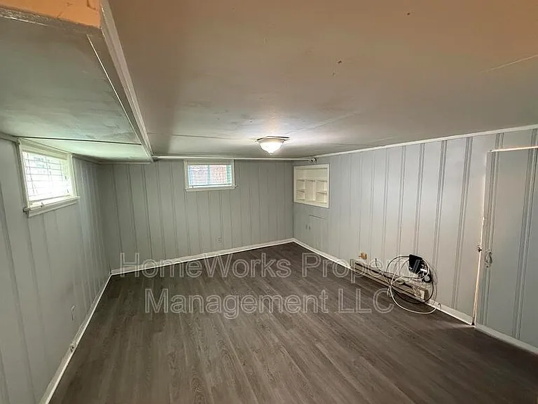 125 Cherrydell Rd — Photo 6
