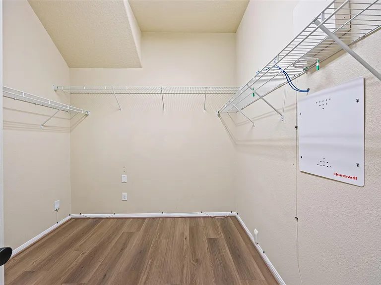 39 Butternut Grove Pl — Photo 17