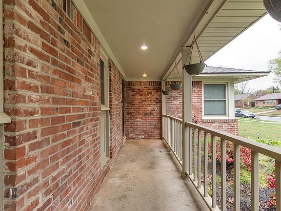 2nd image of 264 Betty Jo Ln