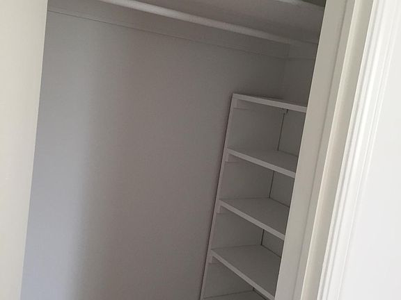 4th image of 544 Giralda Ave