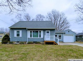 117 N Sullivan Ave, Nora Springs, IA 50458
