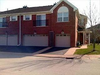 1st image of 1049 Enfield Dr #1-B4