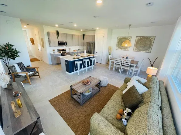 (undisclosed Address), DAVENPORT, FL 33896