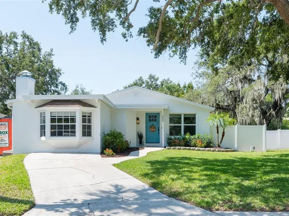 2808 W Shelton Ave, Tampa, FL 33611