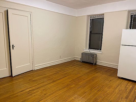 3rd image of 40-15 81st St #B18
