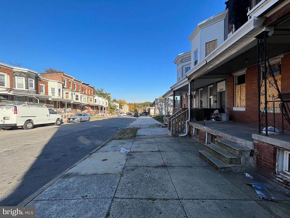 2nd image of 2941 Westwood Ave
