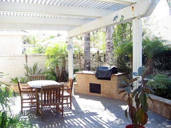 Ptio with built-in BBQ