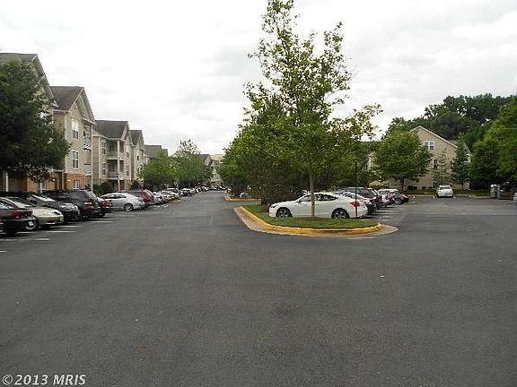 2nd image of 6507 Grange Ln Unit 404
