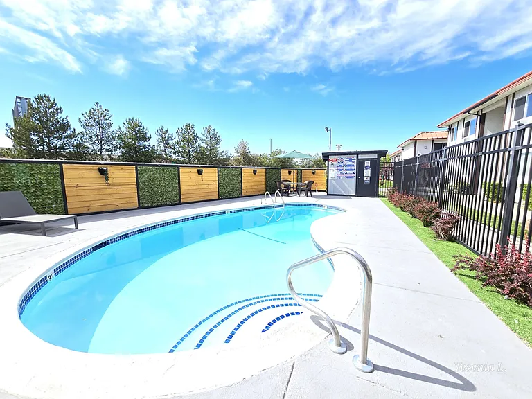 Moana Apartment Homes — Photo 9