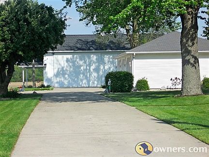 3 ar Garage and 2007 Pole Barn 32 x 48