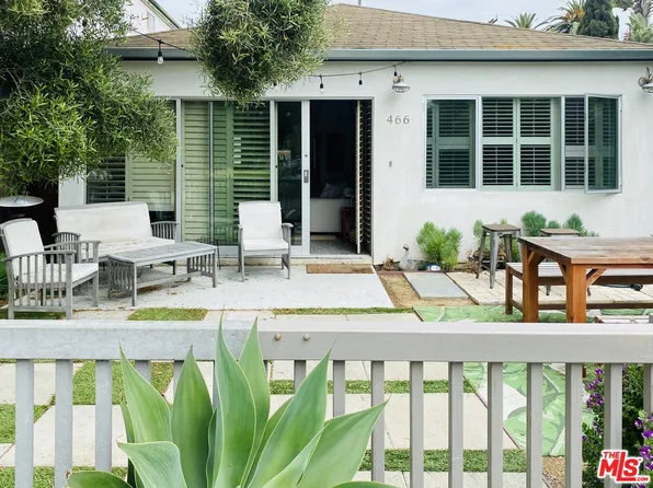 466 Sherman Canal Walk, Venice, CA 90291