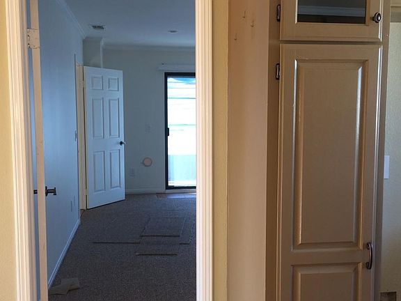 3rd image of 721 S Meyler St #B