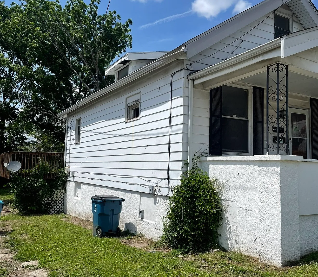 3 bed, 806 sqft, $950 — Photo 2