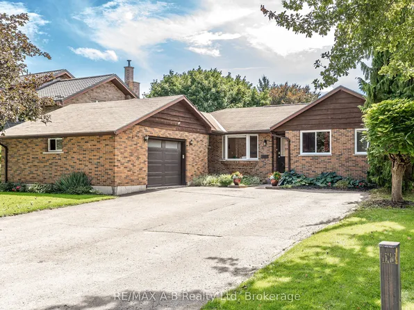332 Widder St E, Saint Marys, ON N4X 1C5