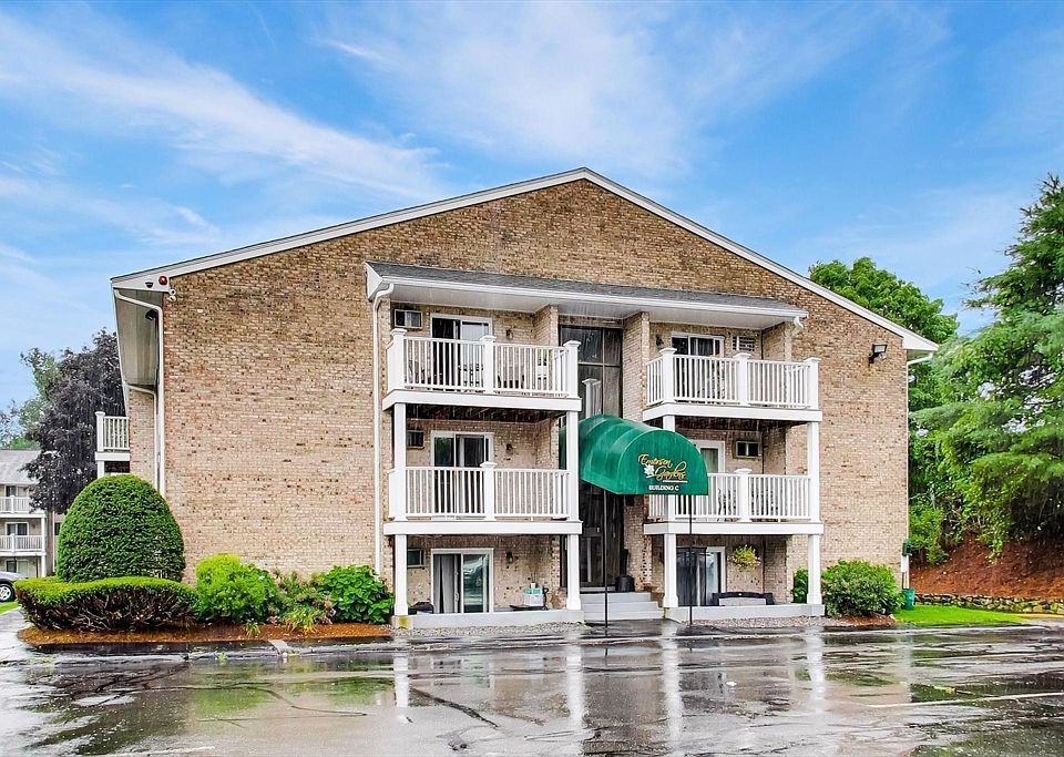 1st image of 200 Manning St APT 27C