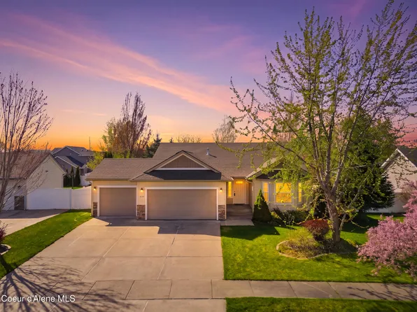 3157 W Blueberry Cir, Hayden Lake, ID 83835