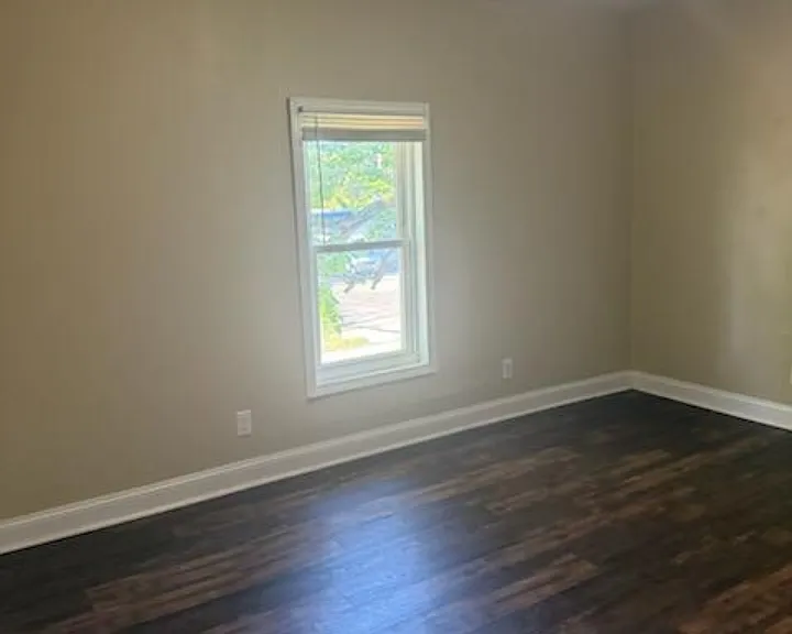 1332 Indiana Ave — Photo 11