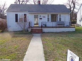 1st image of 2713 Parkside Ave