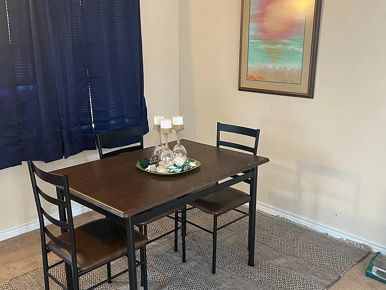 26 Bayberry Cir #UPPER — Photo 4