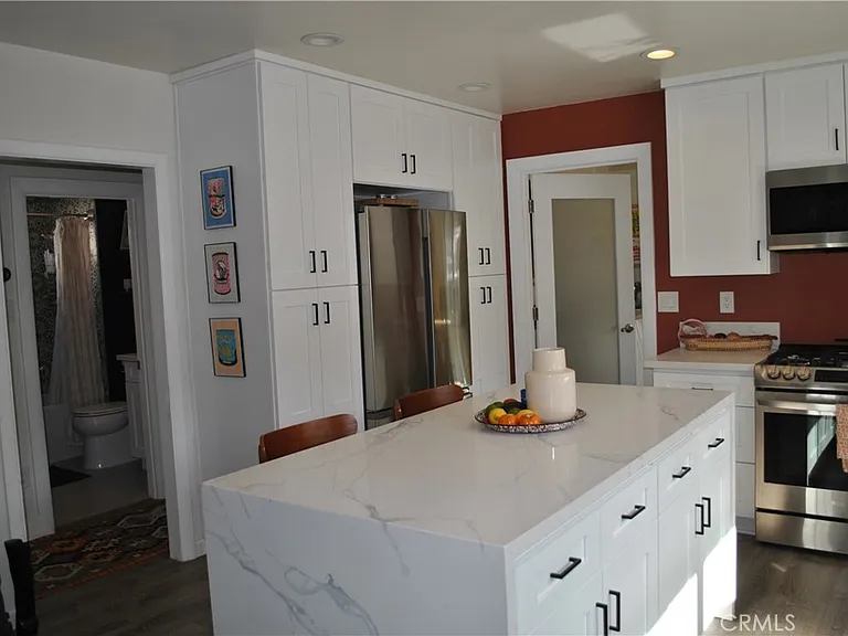3200 Dorchester Ave — Photo 7