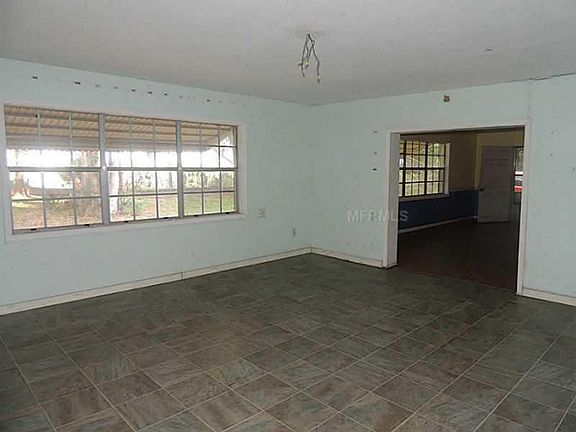 5th image of 675 S Lake Ave