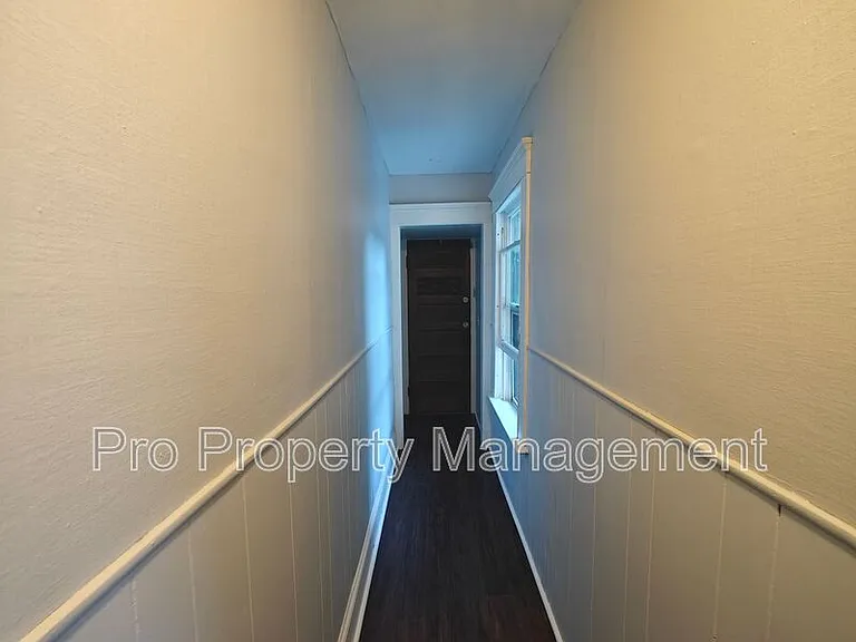 83 Norton St #2 — Photo 8