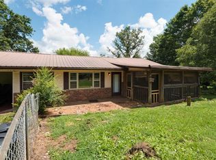 111 J McCauley Rd, Sweetwater, TN 37874