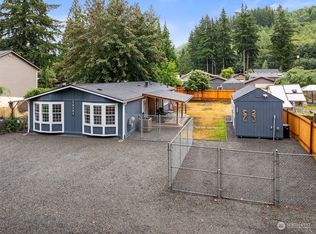 13101 W Loop View Dr, Granite Falls, WA 98252