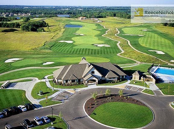 Creekmoor ; MORE THAN A COMMUNITY. It's a lifestyle!