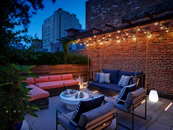 19 Jay Street TH image 32 of 33