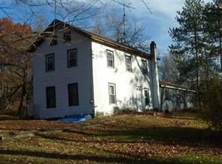 33 Ivan Rd, Columbia, NJ 07832