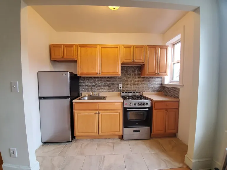 41-25 44th St #C2 — Photo 3