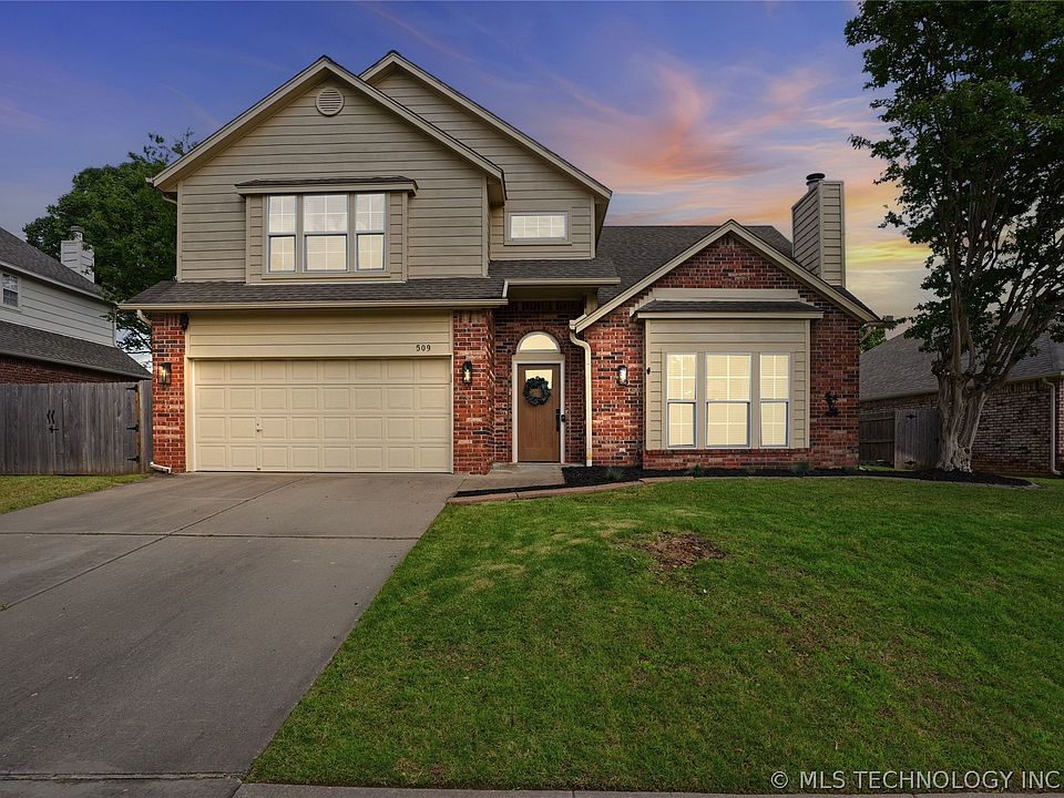 1st image of 509 N Sweetgum W