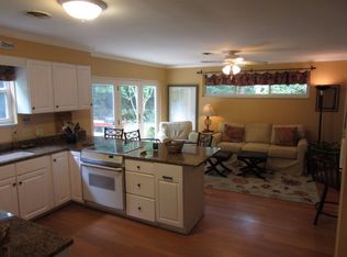 205 Cater St, Saint Simons Island, GA 31522