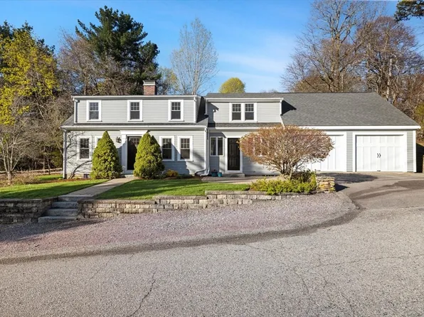23 Mayflower Ln, Duxbury, MA 02332
