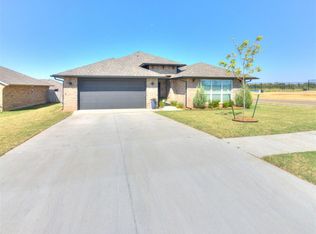 2100 Norwood Dr, Norman, OK 73026