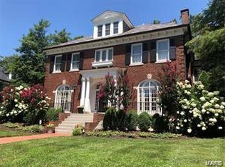 22 Southmoor Dr, Saint Louis, MO 63105