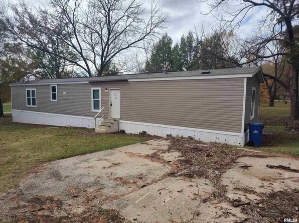 211 S Main St, West Salem, IL 62476