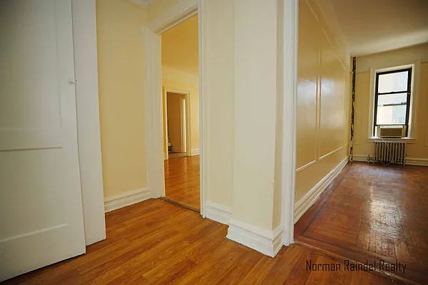 Rented by Norman Raindel, LREB | media 18