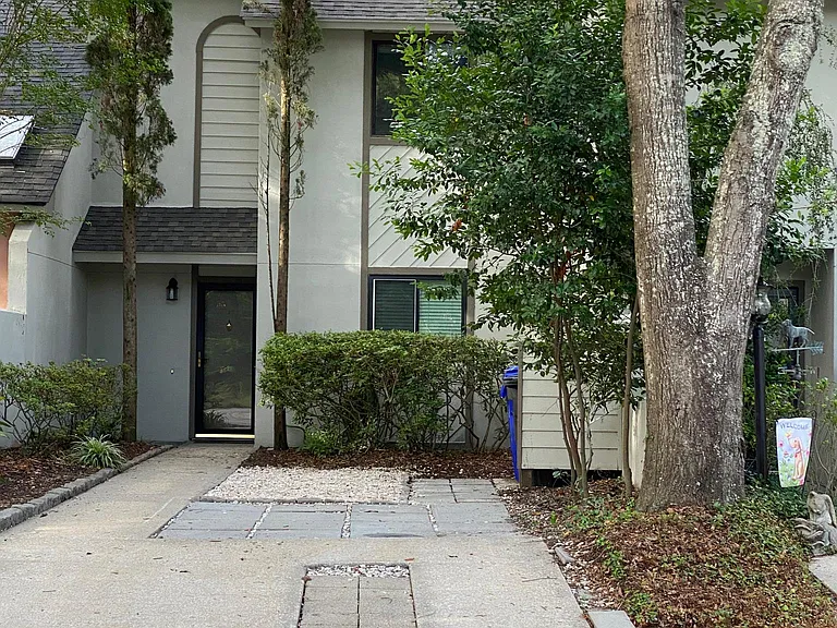 353 Spoonbill Ln — Photo 1